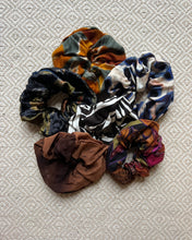 Load image into Gallery viewer, Upcycled Pocket Scrunchies
