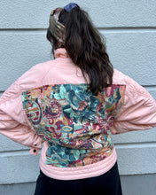 Load image into Gallery viewer, Pimped Secondhand Jackets
