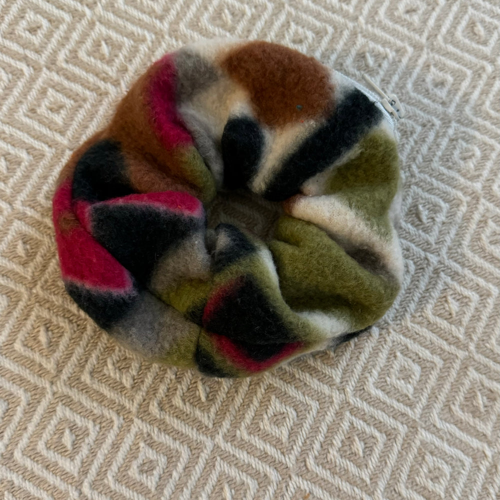 
                      
                        Upcycled Pocket Scrunchies
                      
                    