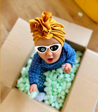 Load image into Gallery viewer, Baby turbans 6 to 9 months // Spring &amp; Summer
