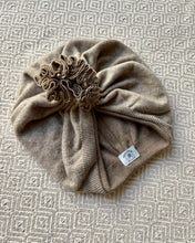 Load image into Gallery viewer, Upcycled turbans boho cream 

