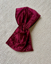 Load image into Gallery viewer, Upcycled headbands velvet 
